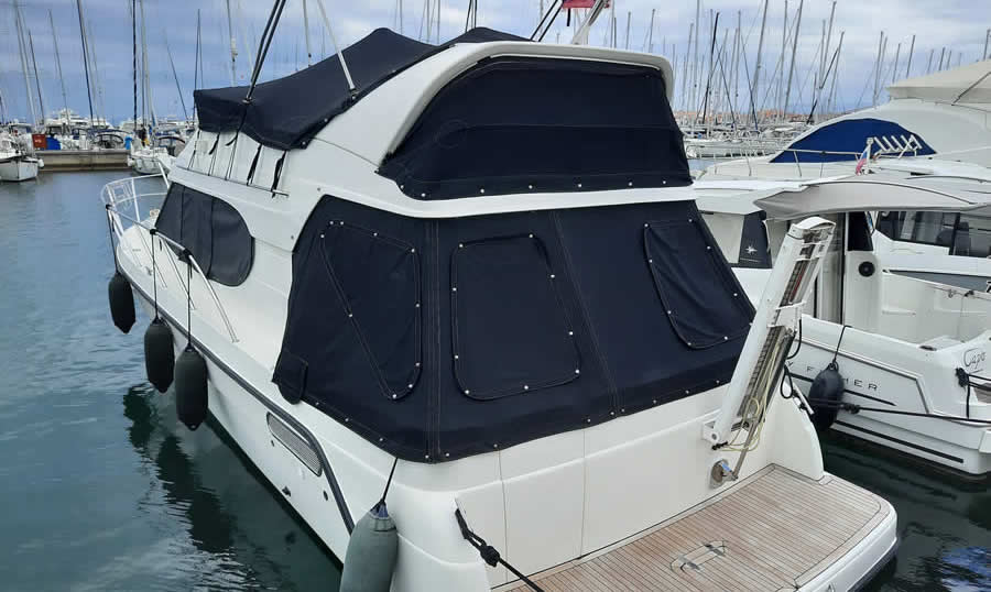Camper cerada za brod