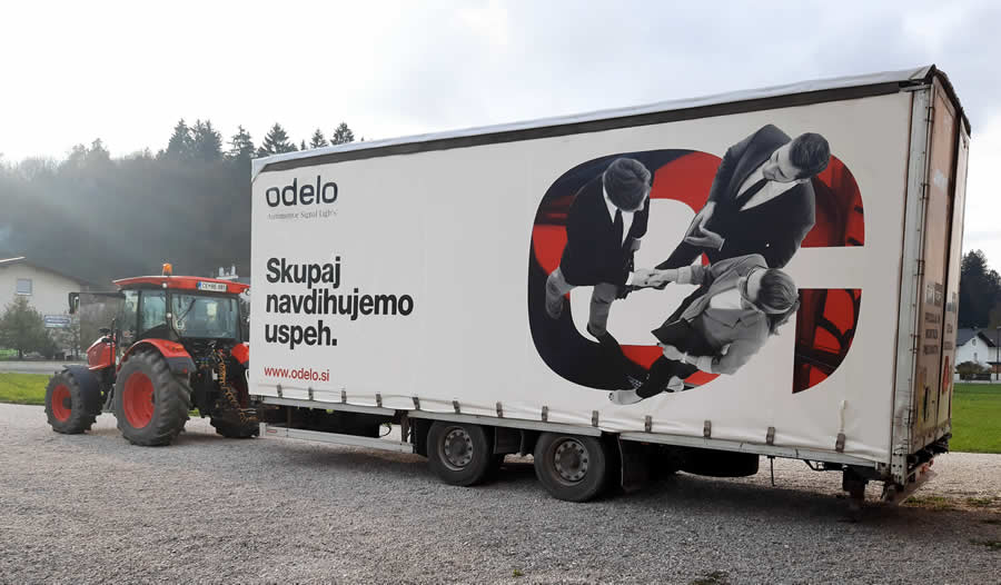 Cerada za prikolicu s tiskom