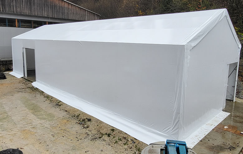 Bijela skladišna hala